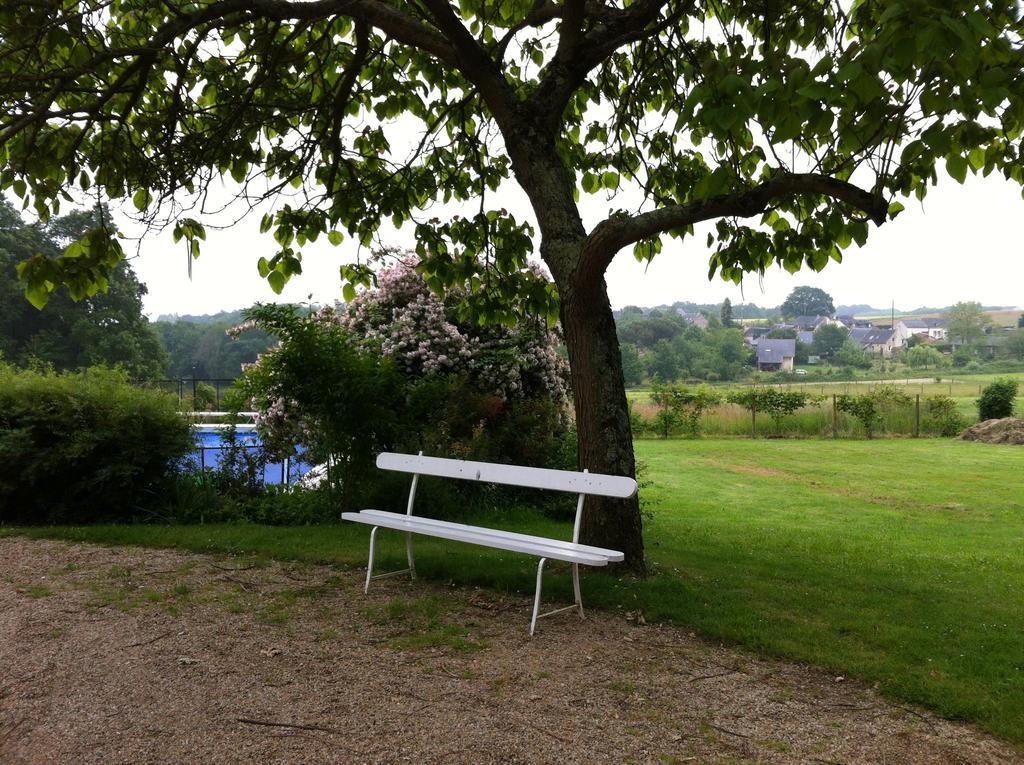 Bed and Breakfast La Butte De Gohier Blaison Exterior foto