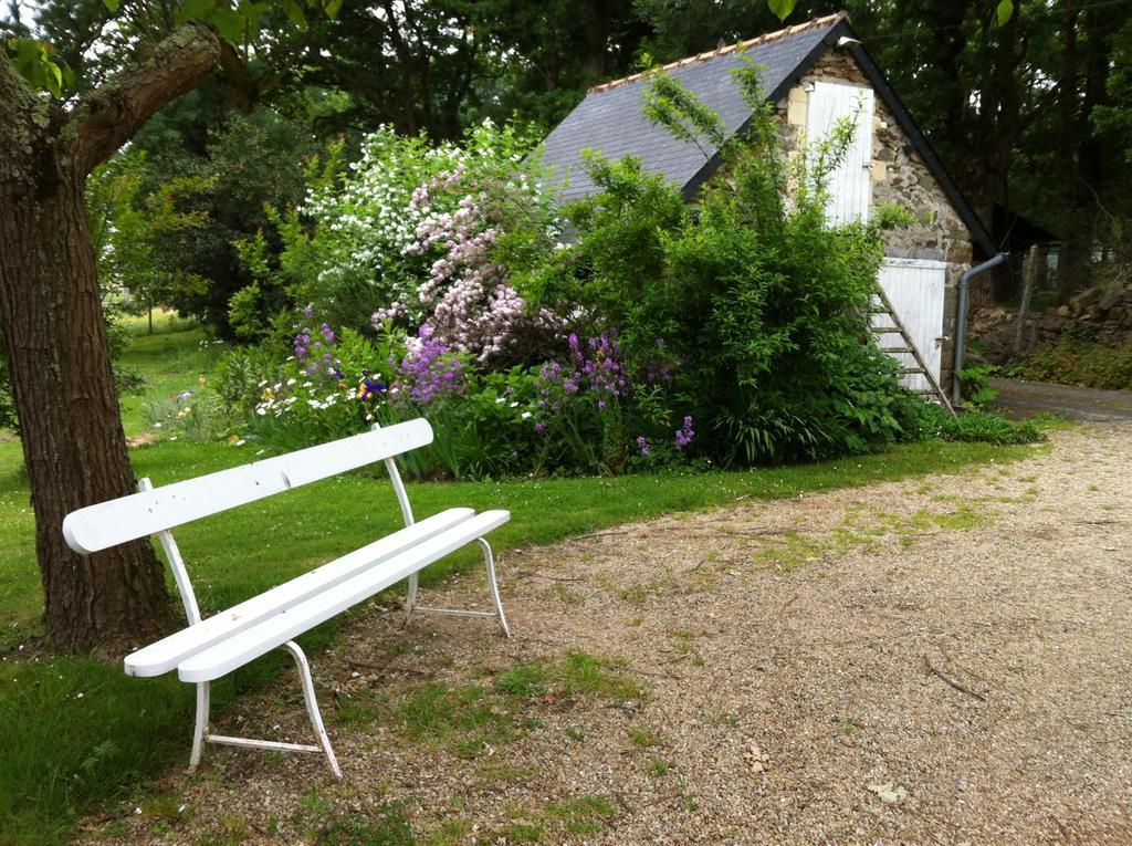 Bed and Breakfast La Butte De Gohier Blaison Exterior foto