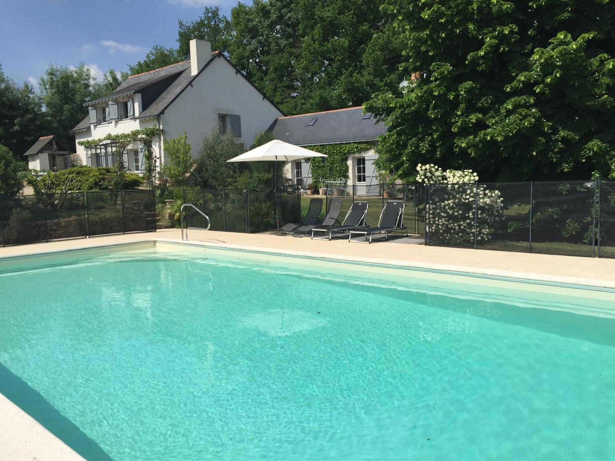 Bed and Breakfast La Butte De Gohier Blaison Exterior foto